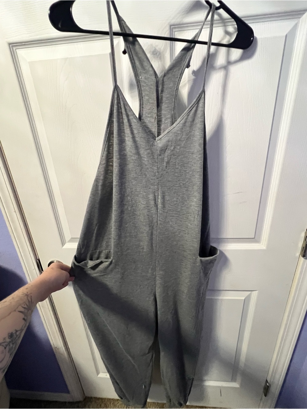 Gray Women's Sleeveless V-Neck Jumpsuit with Pockets